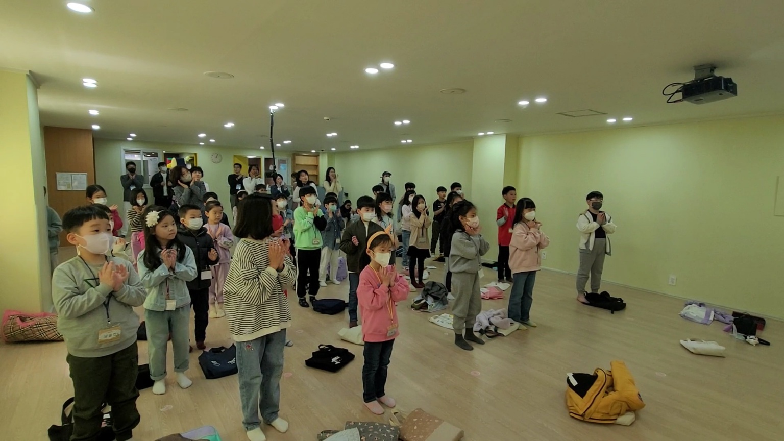 KakaoTalk_20230412_232712834_03.jpg
