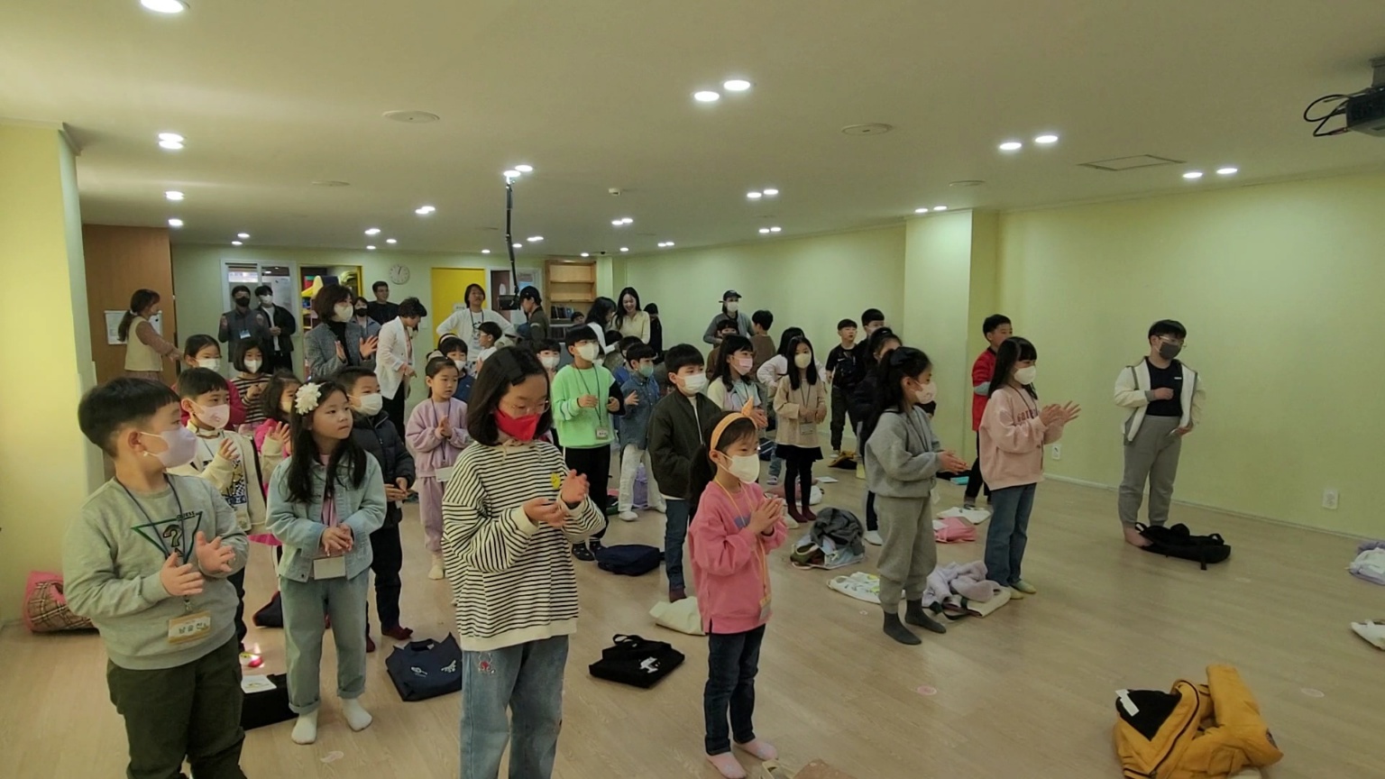 KakaoTalk_20230412_232712834_04.jpg
