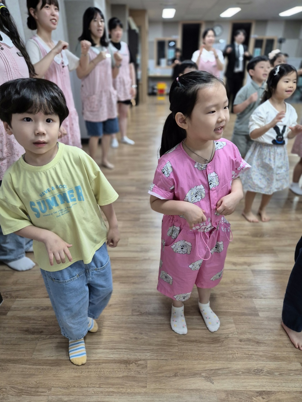 KakaoTalk_20240810_181559958_07.jpg : 20240714 '하나님은 인자하신 사랑으로 다스리세요'