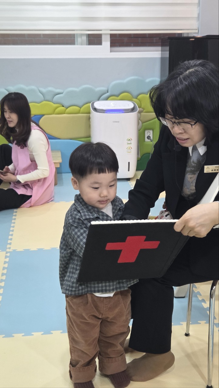 2026년 부산중앙교회 영아부_사진_20260303_23.jpg : 3월1일 주일 영아부 예배