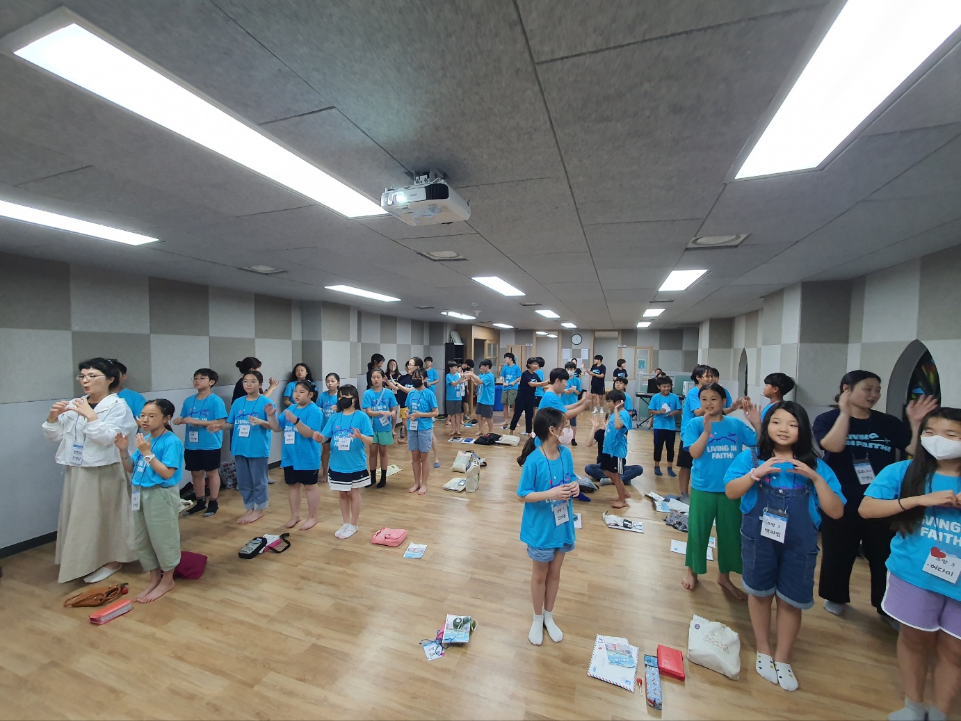 KakaoTalk_20230805_213120816_12.jpg : 2023. 7. 28 ~ 30 초등부 여름성경학교 (설교 찬양)