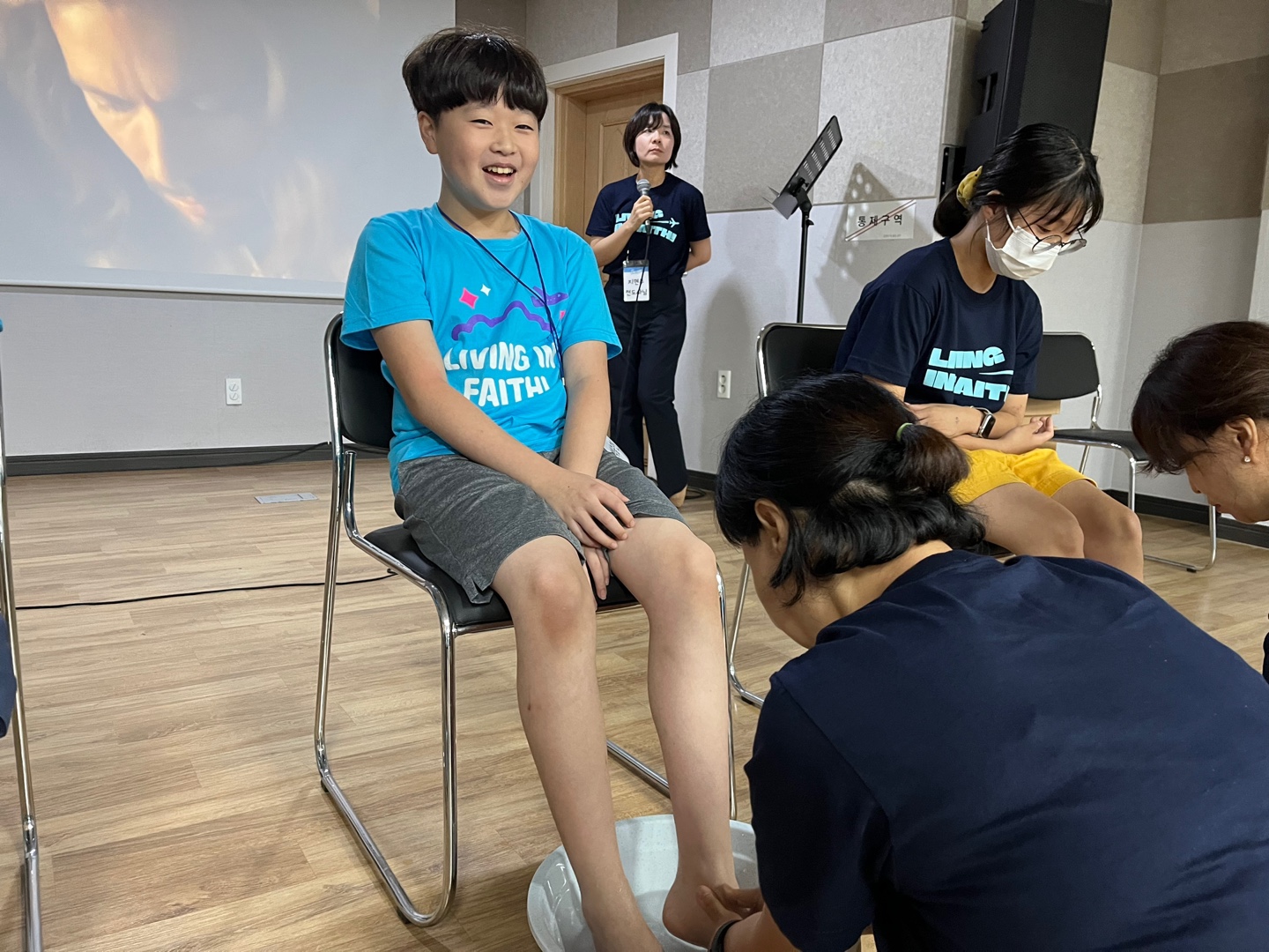 KakaoTalk_20230805_214612052_04.jpg : 2023. 7. 28 ~ 30 초등부 여름성경학교 (설교 찬양)
