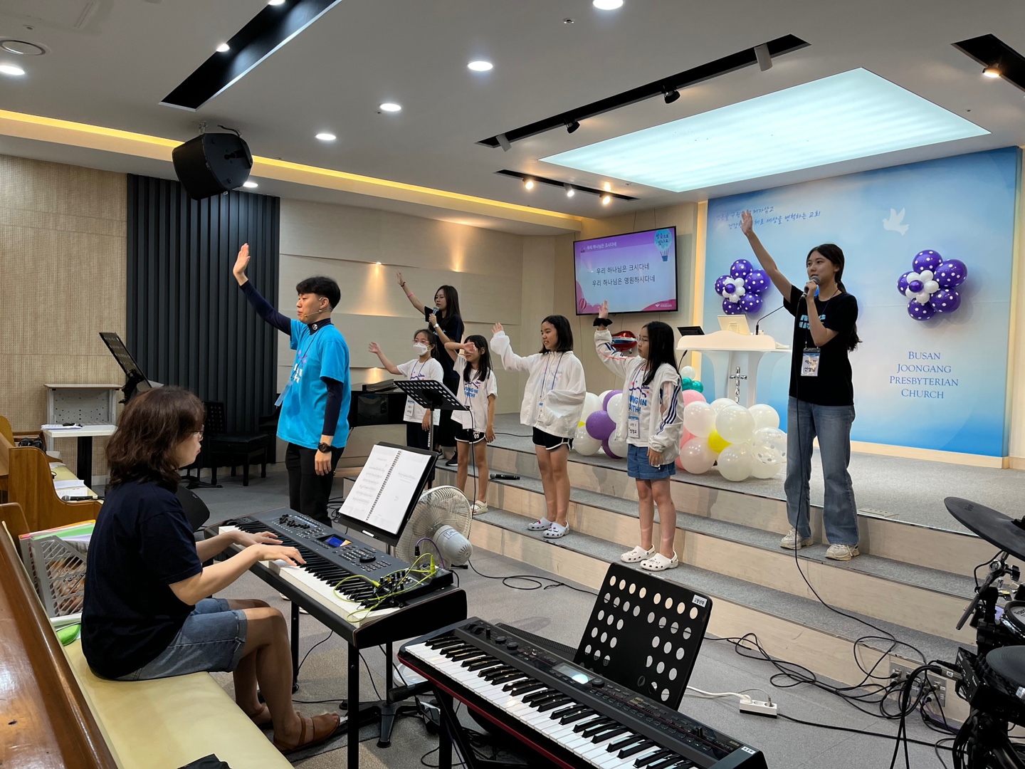 KakaoTalk_20230805_213120816_03.jpg : 2023. 7. 28 ~ 30 초등부 여름성경학교 (설교 찬양)