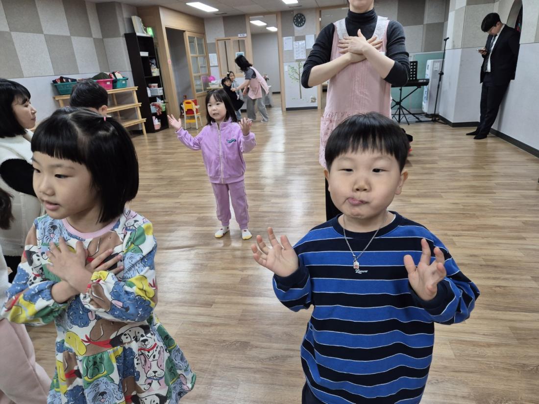 KakaoTalk_20250331_144126994_25.jpg