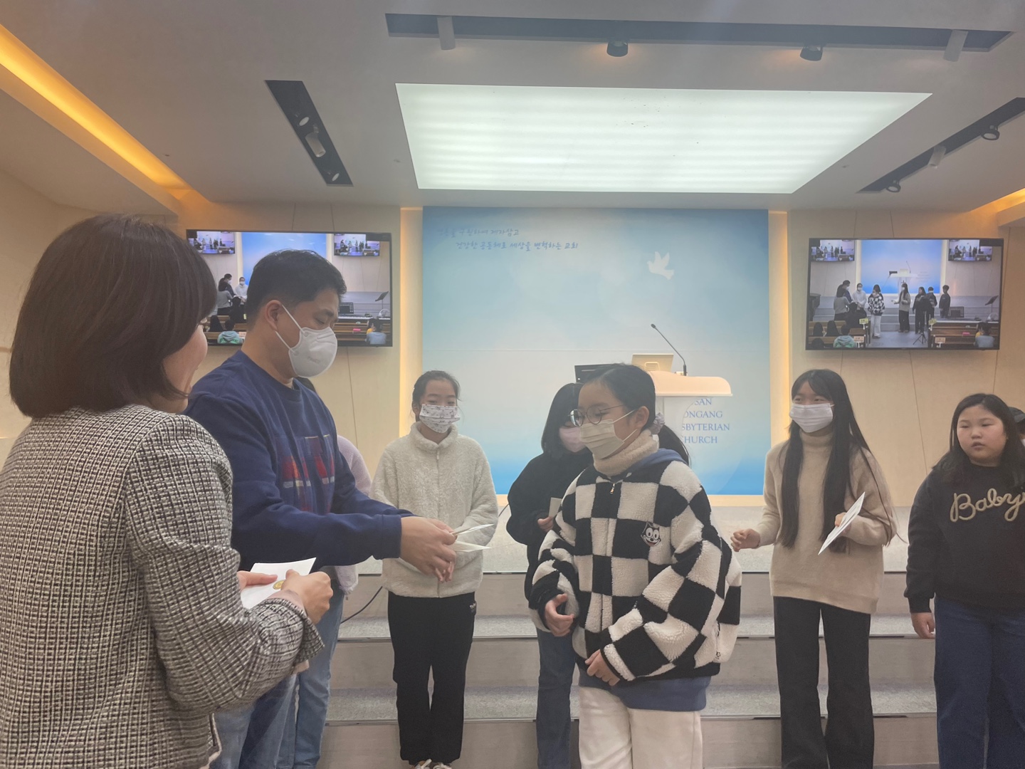 KakaoTalk_20240103_164153883_22.jpg : 하나님의 기쁨이 되는 초등부 23.12.10