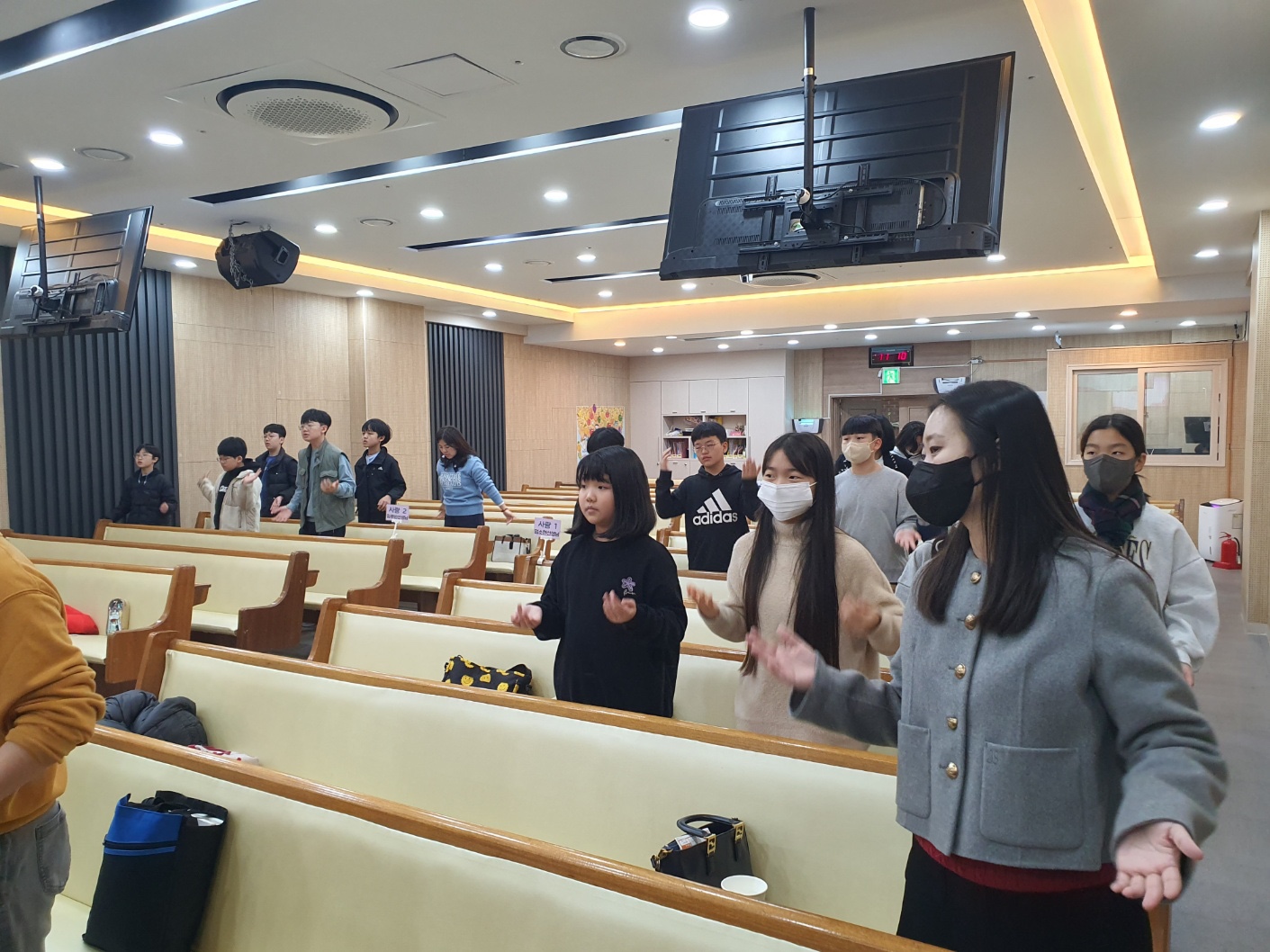 KakaoTalk_20240103_164153883_08.jpg : 하나님의 기쁨이 되는 초등부 23.12.10