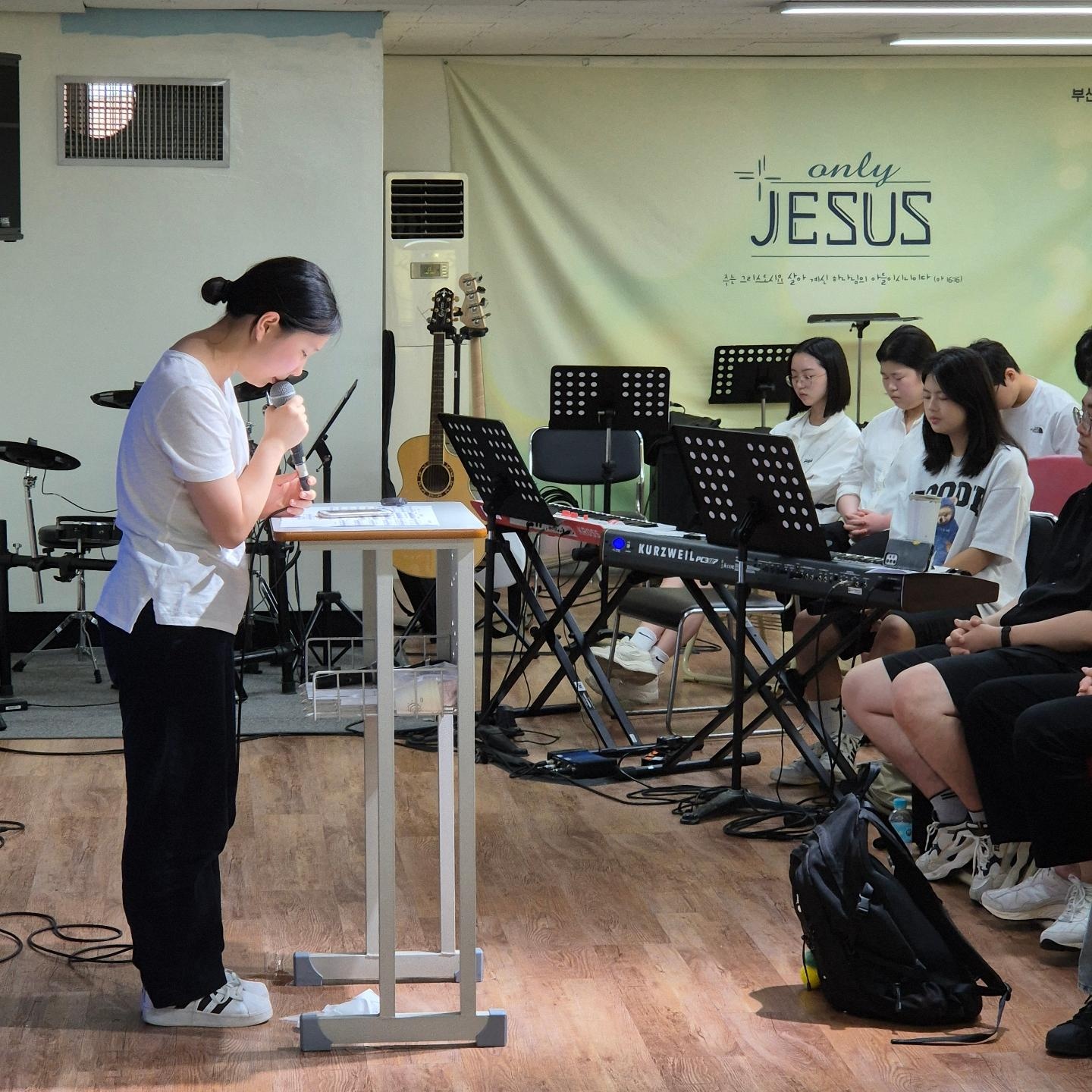 KakaoTalk_20240708_190723827.jpg : 7월 7일 고등부 예배 사진입니다