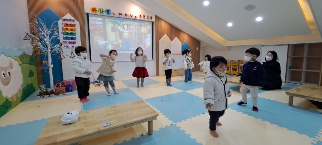 1672020363008-4.jpg : 영아부 성탄및졸업예배(2022.12.25.주일)