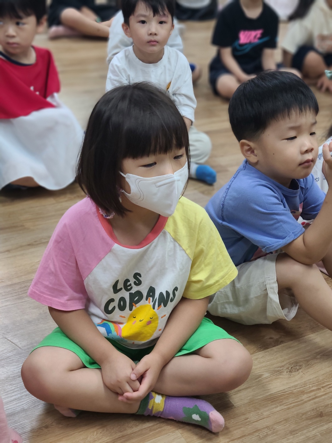 KakaoTalk_20231007_154922188_06.jpg
