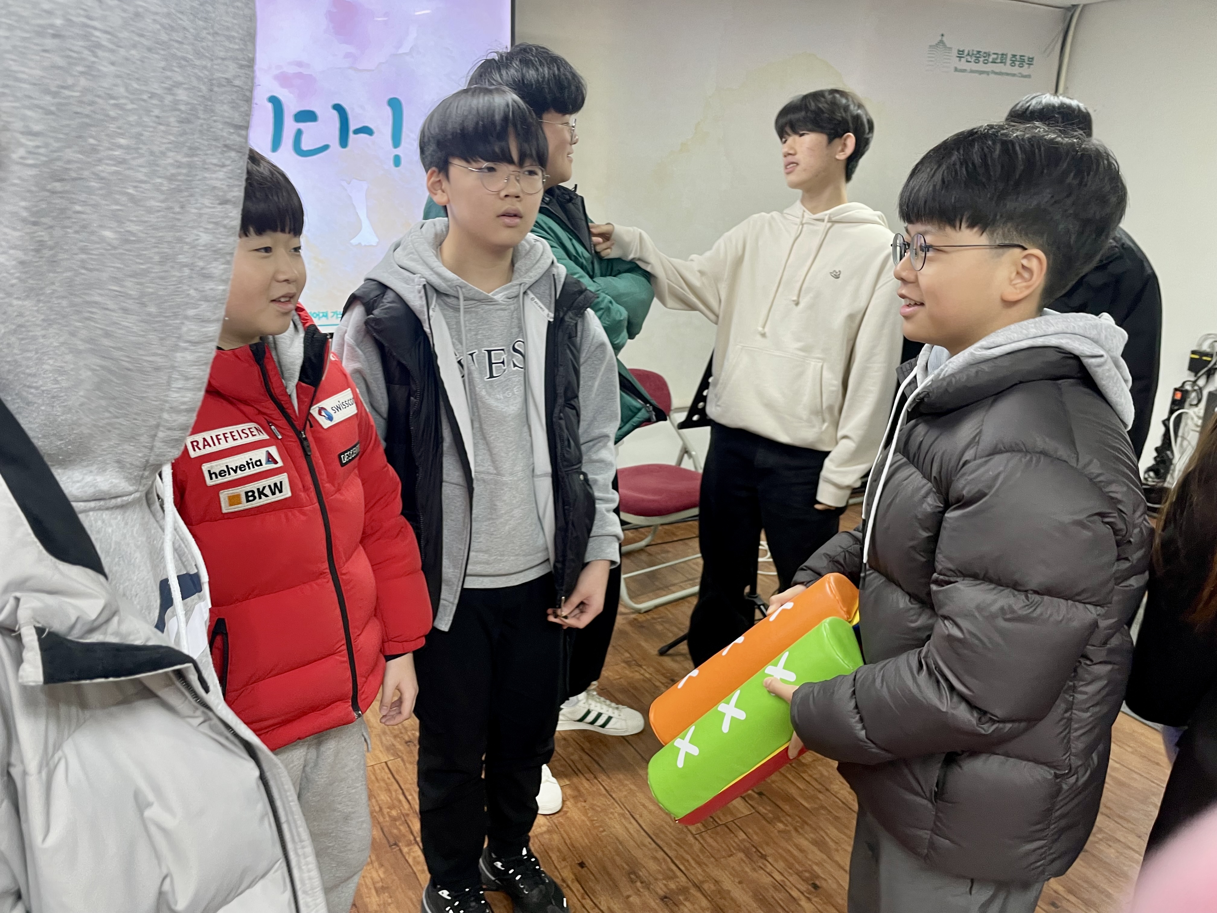 IMG_0028.jpeg : 2월 11일 중등부예배