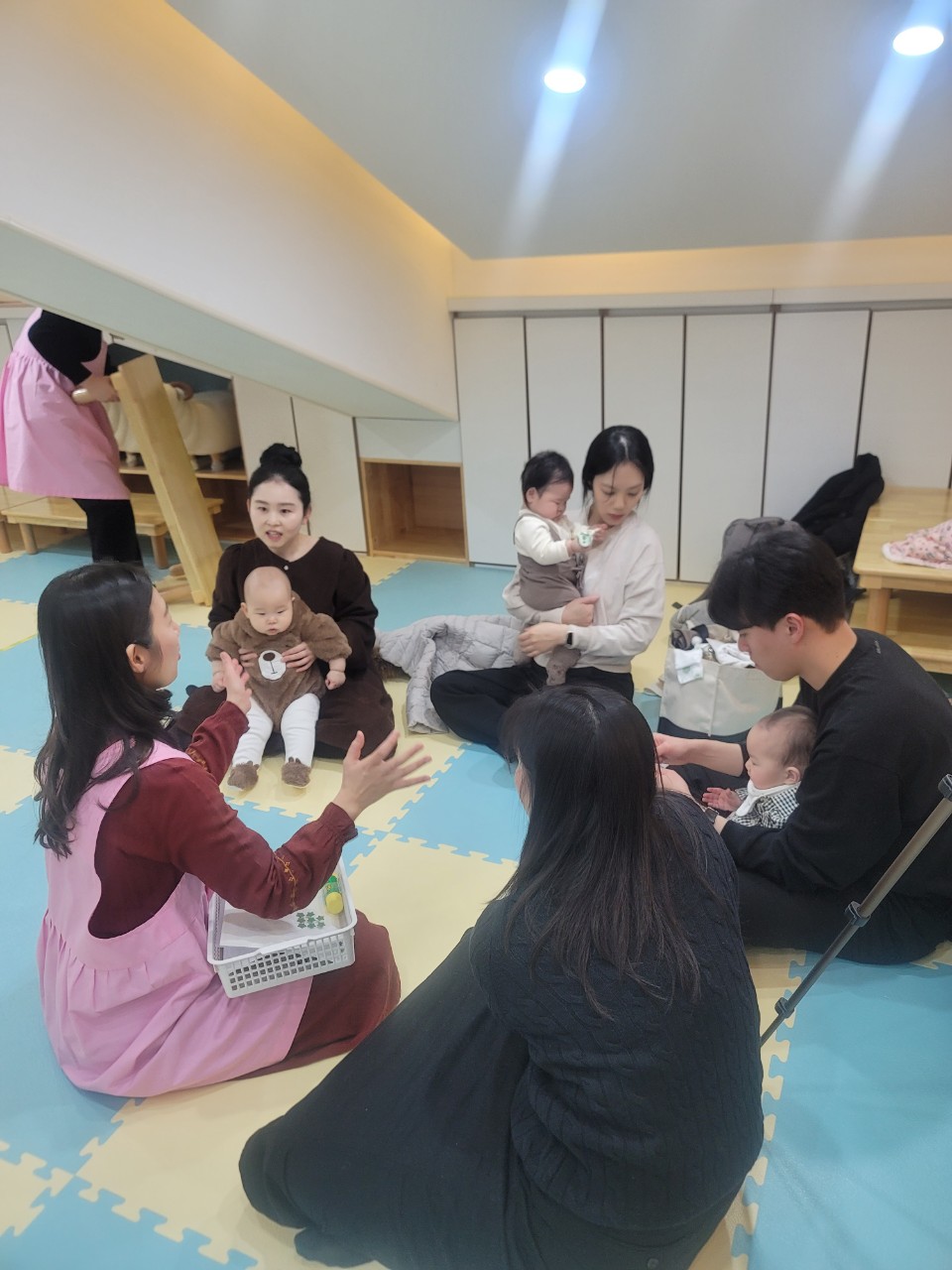 2025년 부산중앙교회 영아부_사진_20250203_47.jpg : 2월 2일 주일 영아부 예배