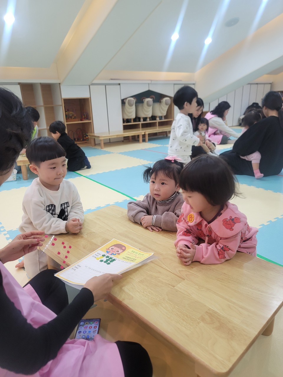 2025년 부산중앙교회 영아부_사진_20250203_41.jpg : 2월 2일 주일 영아부 예배