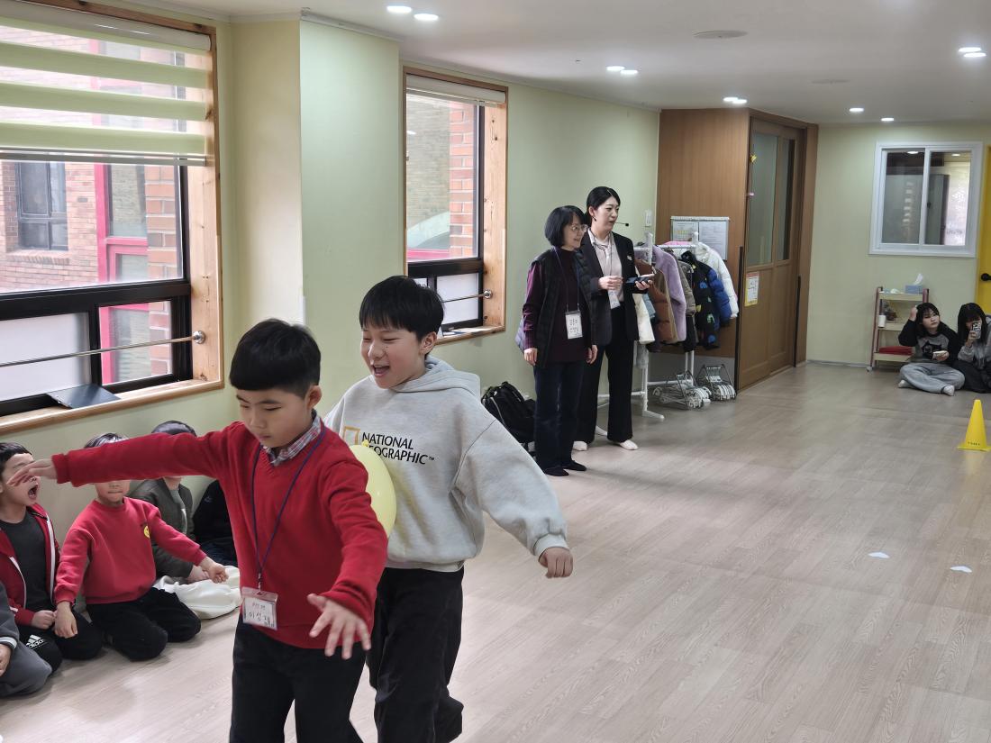 KakaoTalk_20260301_195539570_06.jpg : 유년부 3월1주 예배와 생일잔치 모습입니다^^