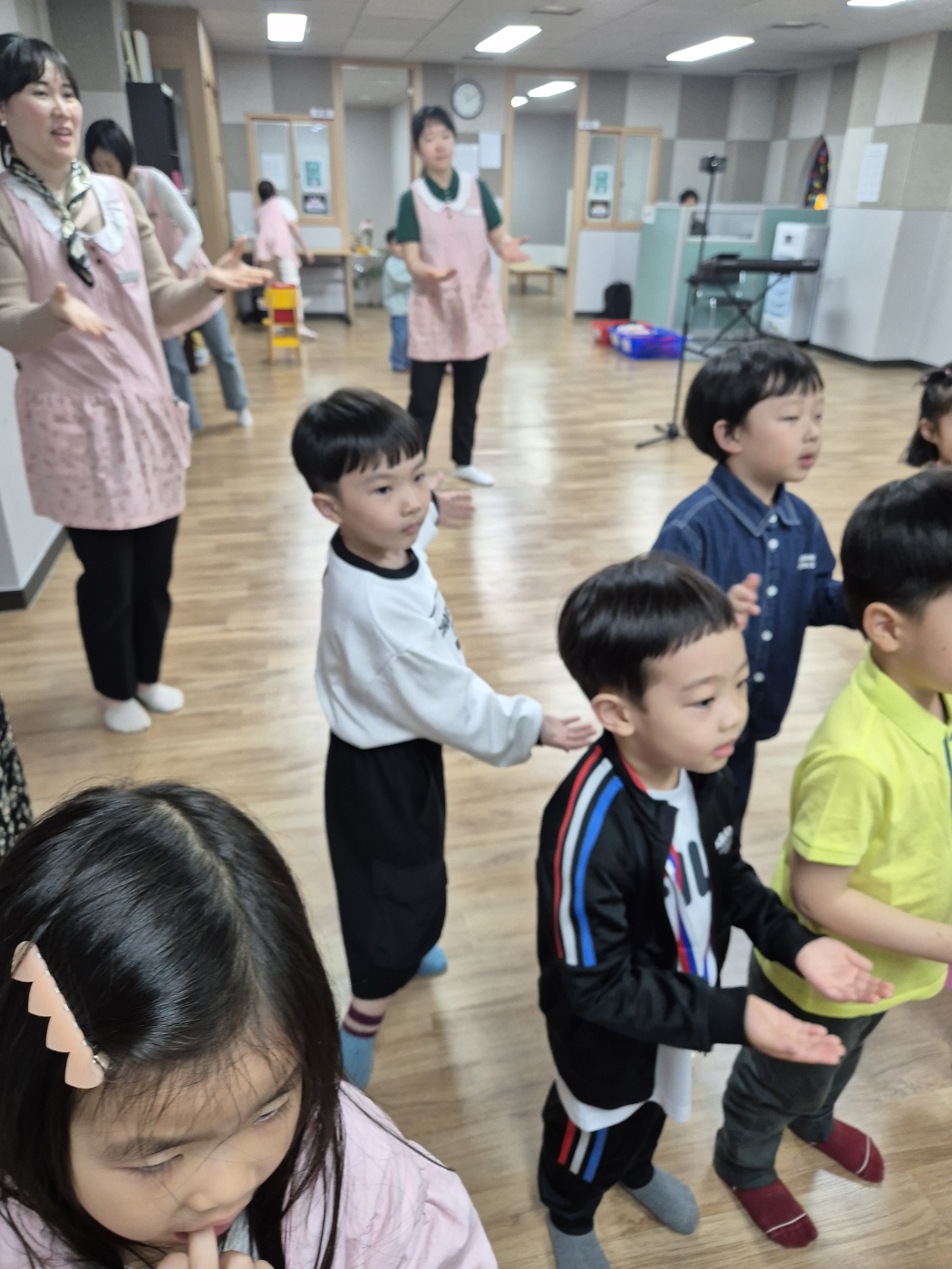 KakaoTalk_20240515_204410925_09.jpg