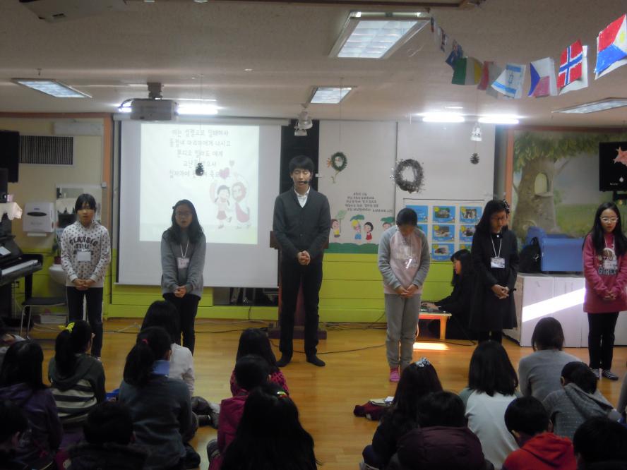DSCN6062.JPG : [초등부]2014년1월19일 찬양과예배