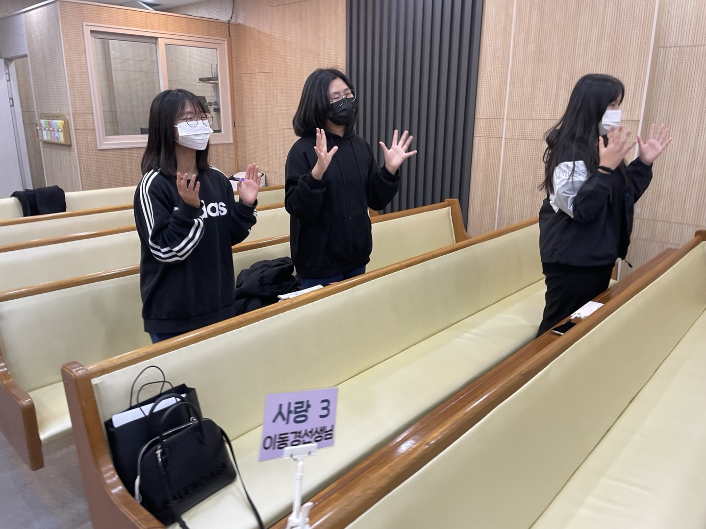 KakaoTalk_20240103_170612812_01.jpg : 하나님의 기쁨이 되는 초등부 23.12.24