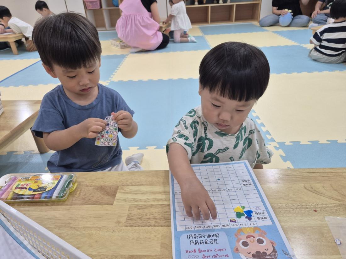 2025년 부산중앙교회 영아부_사진_20251015_72.jpg : 9월21일 주일 영아부 예배