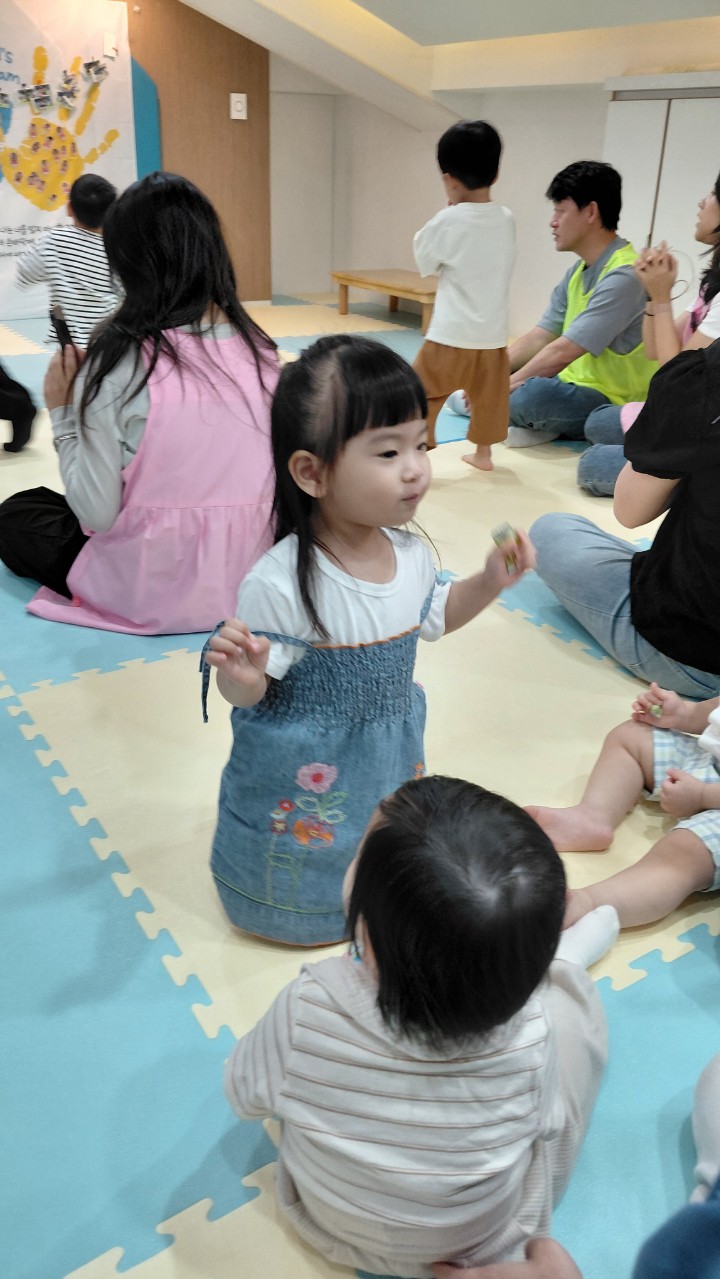2025년 부산중앙교회 영아부_사진_20251015_40.jpg : 9월21일 주일 영아부 예배