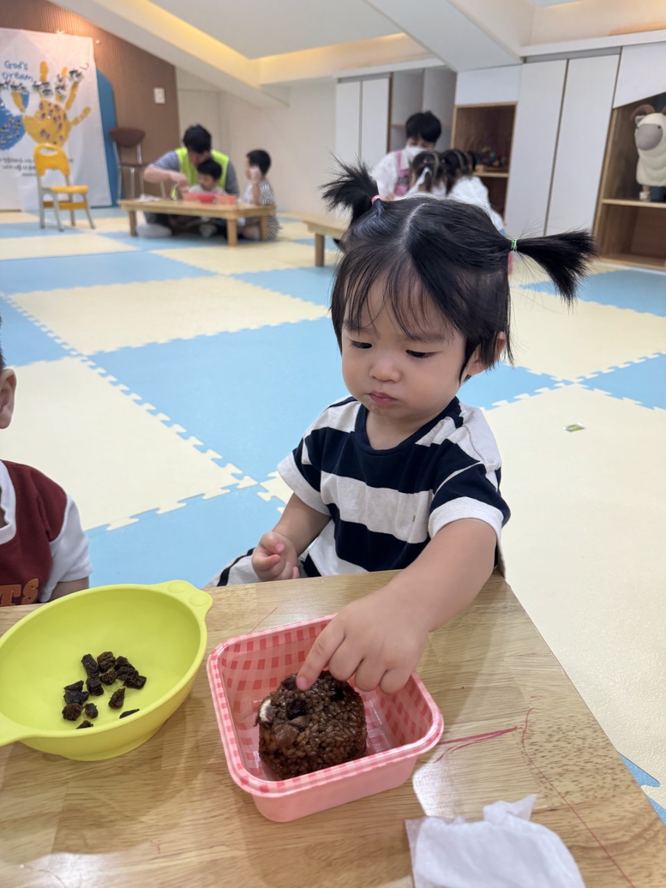 2025년 부산중앙교회 영아부_사진_20251015_54.jpg : 9월21일 주일 영아부 예배