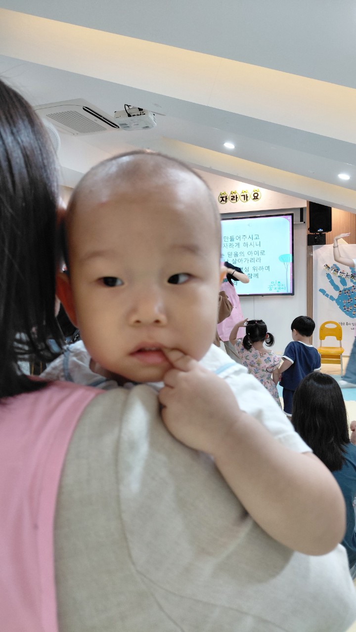 2025년 부산중앙교회 영아부_사진_20251015_15.jpg : 9월21일 주일 영아부 예배