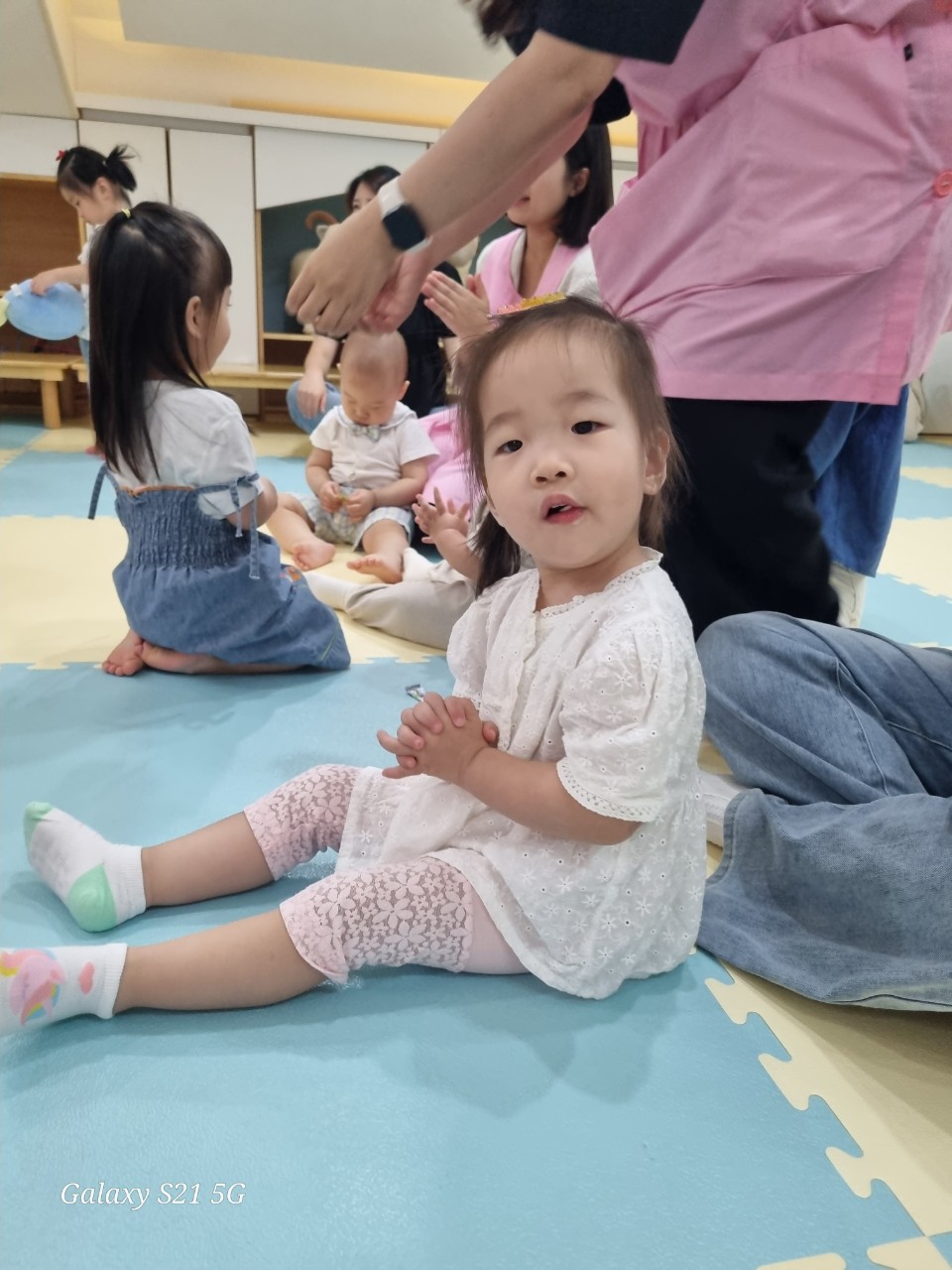 2025년 부산중앙교회 영아부_사진_20251015_76.jpg : 9월21일 주일 영아부 예배