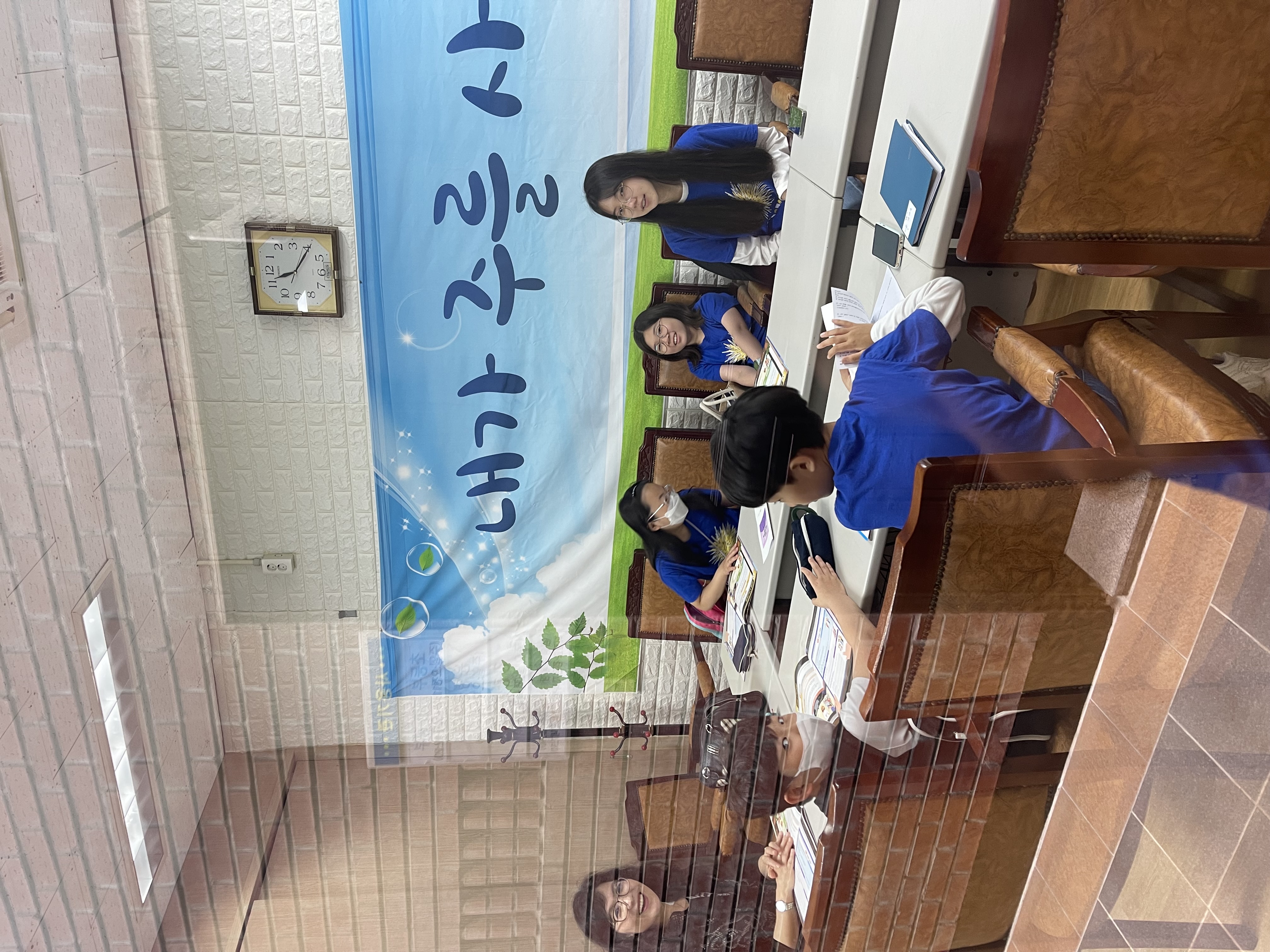 IMG_3546.jpeg : 6월 11일 초등부 예배입니다.
