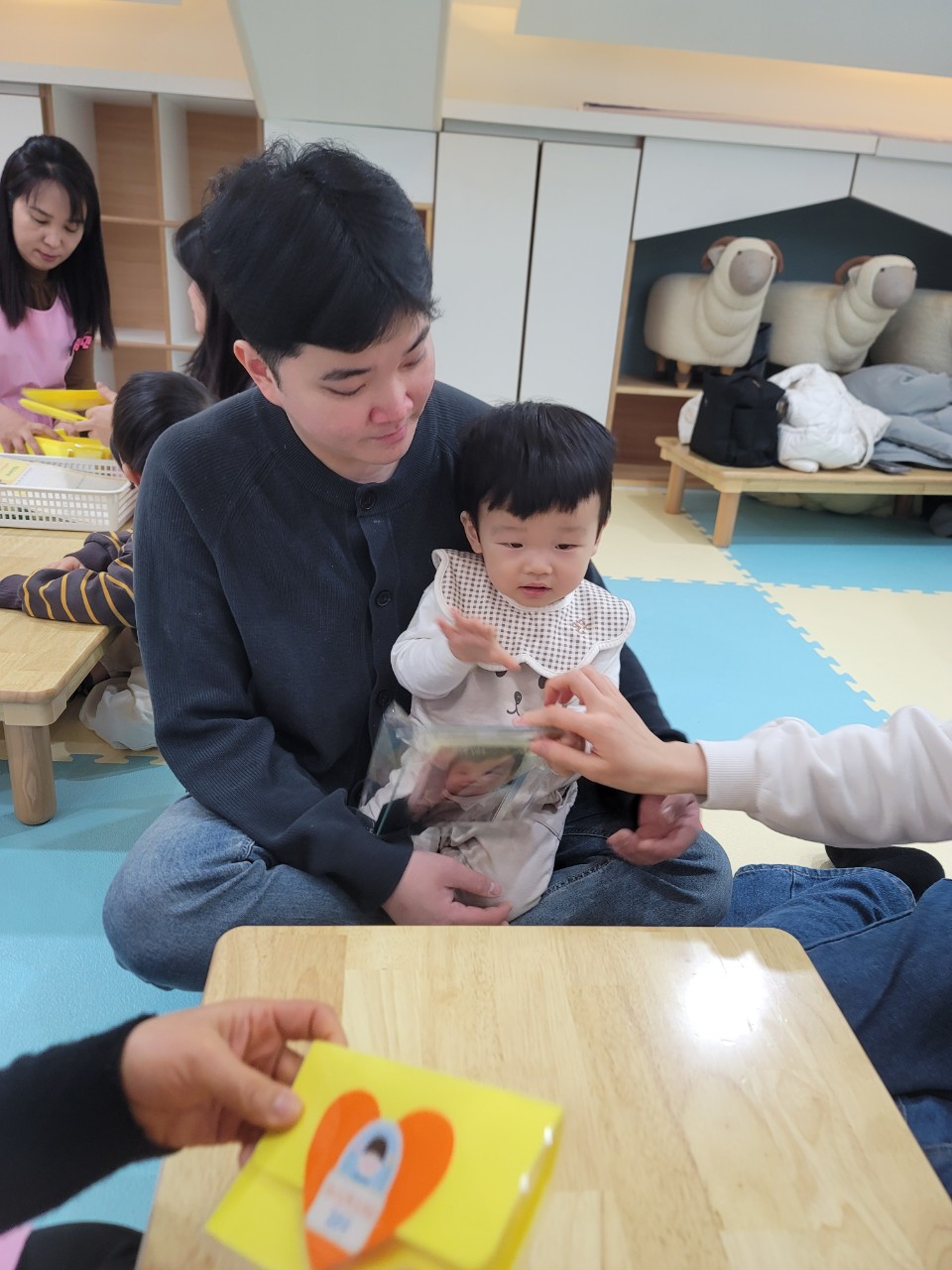 2025년 부산중앙교회 영아부_사진_20250106_41.jpg : 1월 5일 주일 영아부 예배
