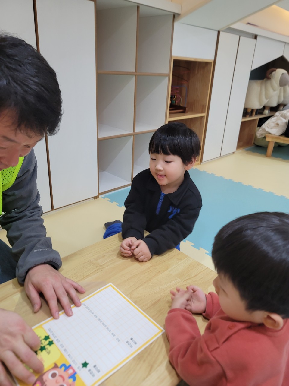 2025년 부산중앙교회 영아부_사진_20250106_36.jpg : 1월 5일 주일 영아부 예배