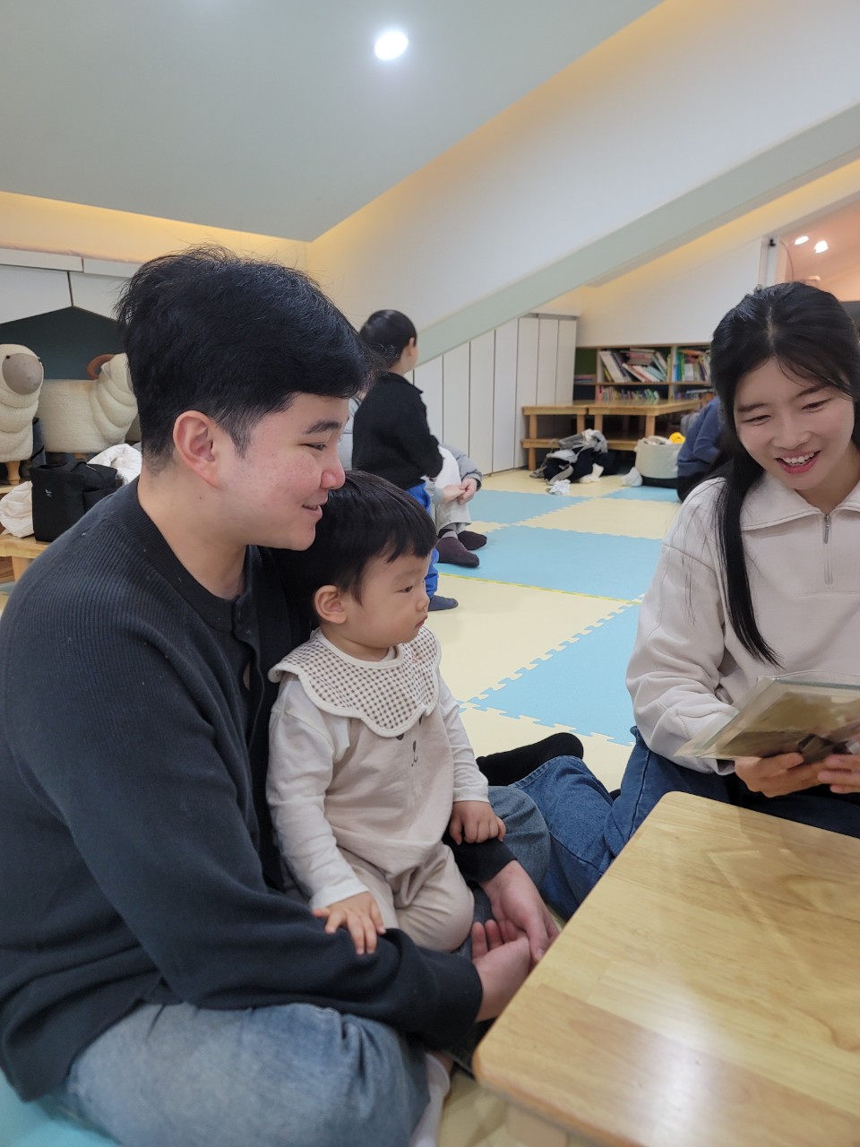 2025년 부산중앙교회 영아부_사진_20250106_39.jpg : 1월 5일 주일 영아부 예배
