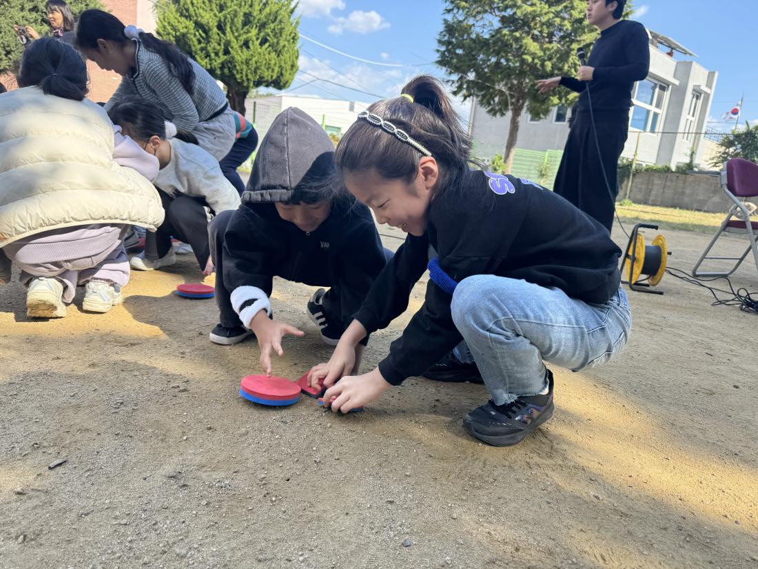 KakaoTalk_20251102_125457569_02.jpg : 11월  유년부 가을 운동회