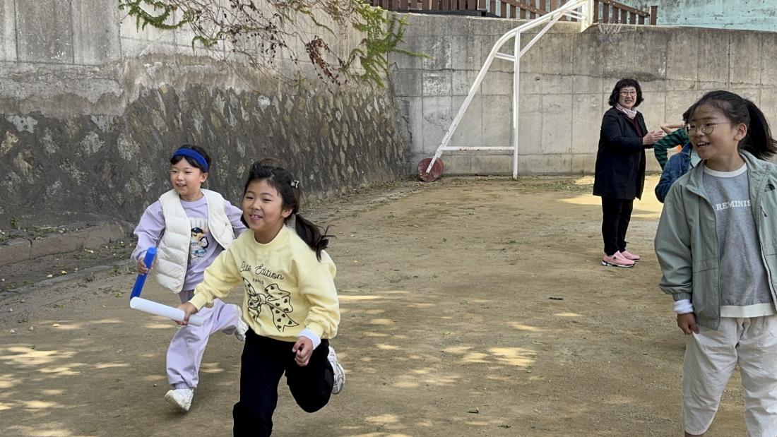 KakaoTalk_20251102_125457569_13.jpg : 11월  유년부 가을 운동회