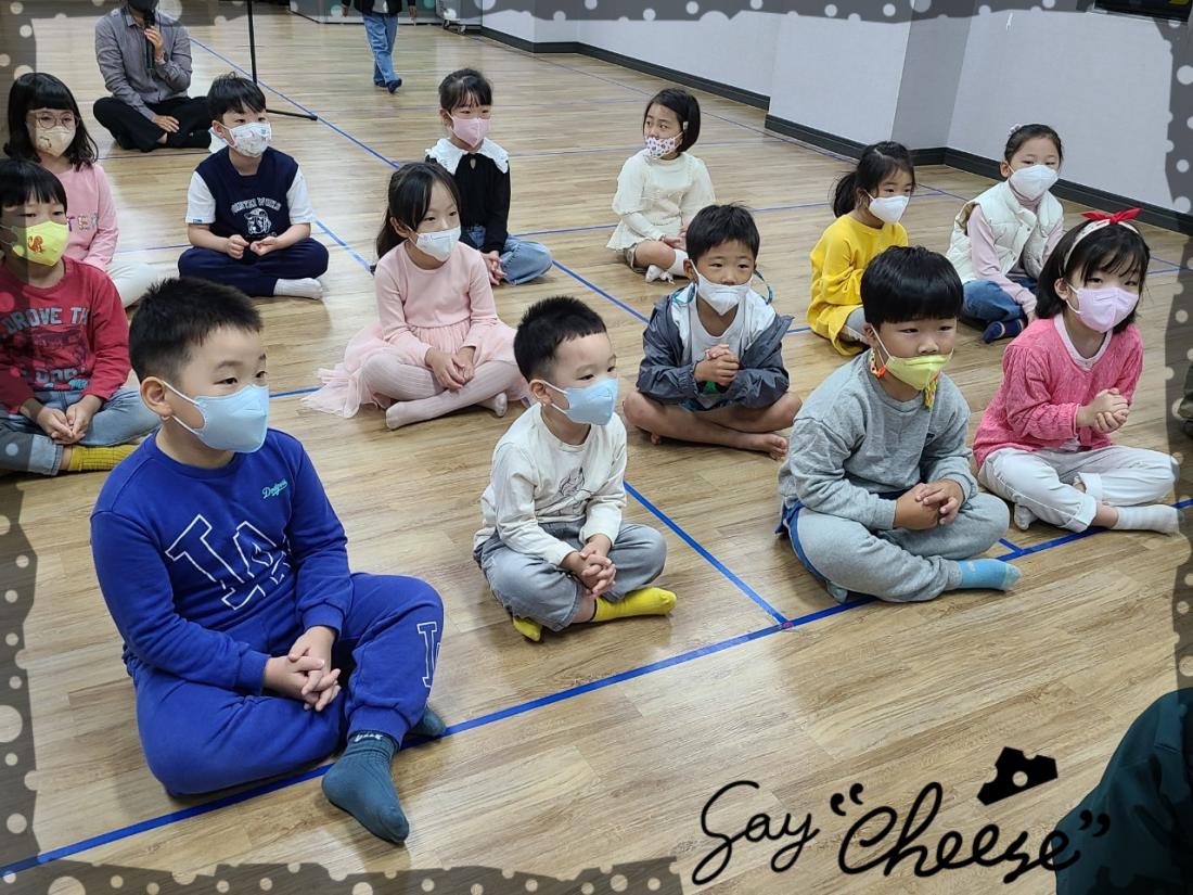 CYMERA_20221010_213930.jpg : 2022년 10월 9일 유치부 예배