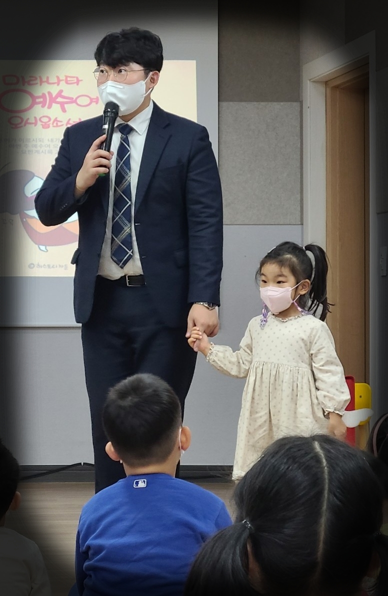 CYMERA_20221010_205007.jpg : 2022년 10월 9일 유치부 예배