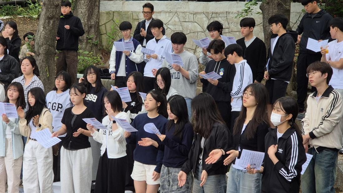 20250511_110520.jpg : 5월 11일 고등부 야외에배 사진입니다~