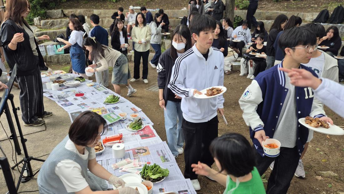 20250511_121413.jpg : 5월 11일 고등부 야외에배 사진입니다~