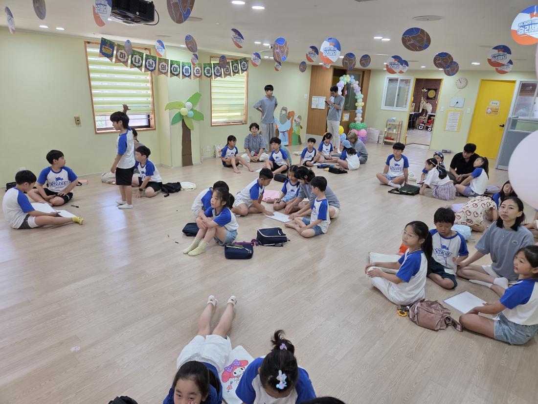 KakaoTalk_20250727_120309006_02.jpg : 유년부 여름성경학교 둘째날