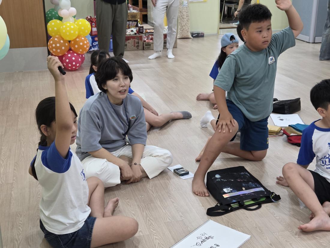 KakaoTalk_20250727_121851418_04.jpg : 유년부 여름성경학교 둘째날