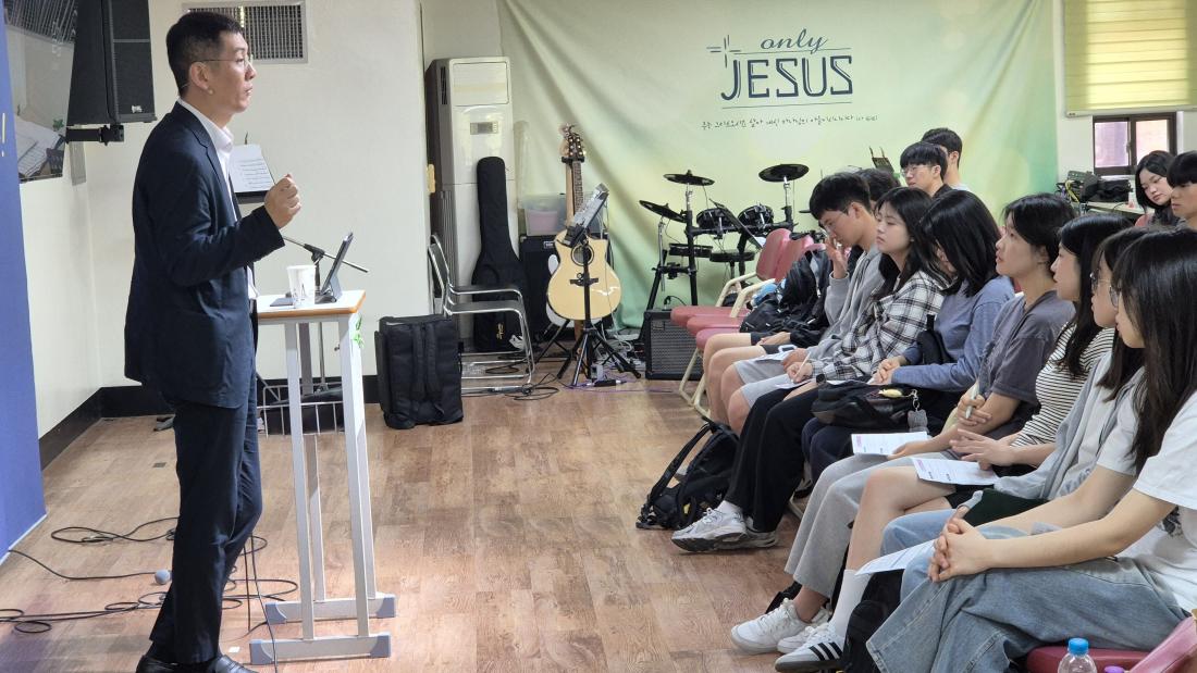 20250601_113803.jpg : 6월 1일 고등부 예배 사진입니다~