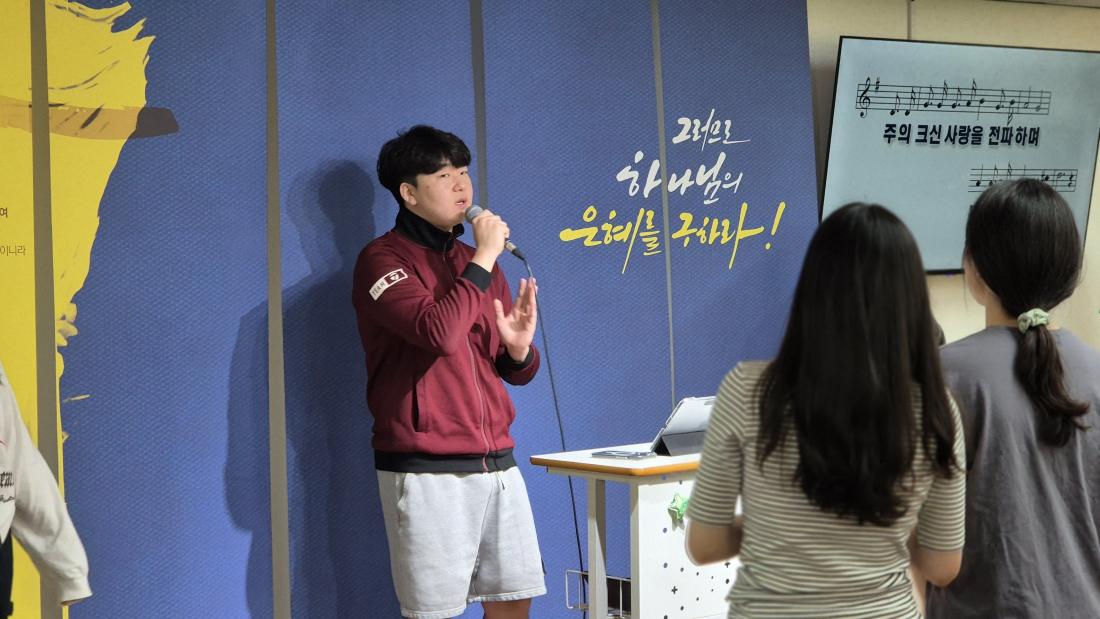 20250601_110243.jpg : 6월 1일 고등부 예배 사진입니다~