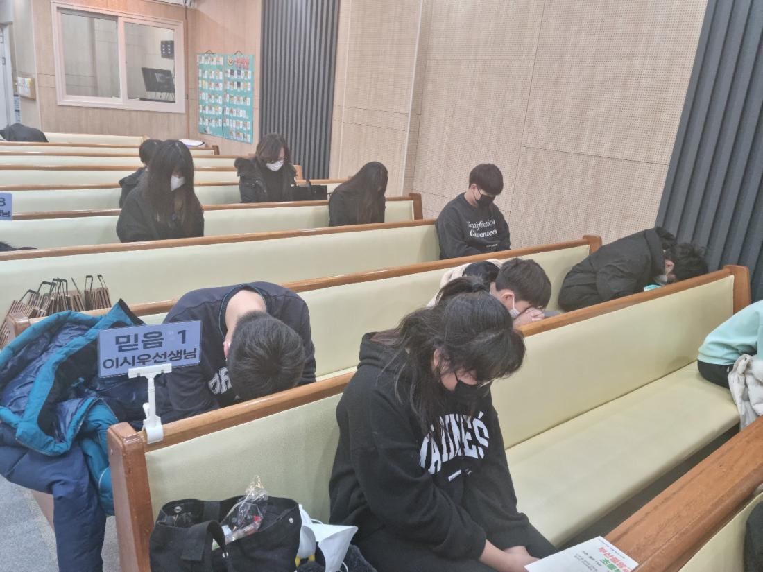 473A86A6-898B-4F2A-874B-366E82416B44.jpeg : 2022.12.25 초등부 예배입니다. (초등부 수료식, 2022년 시상, 성탄절)