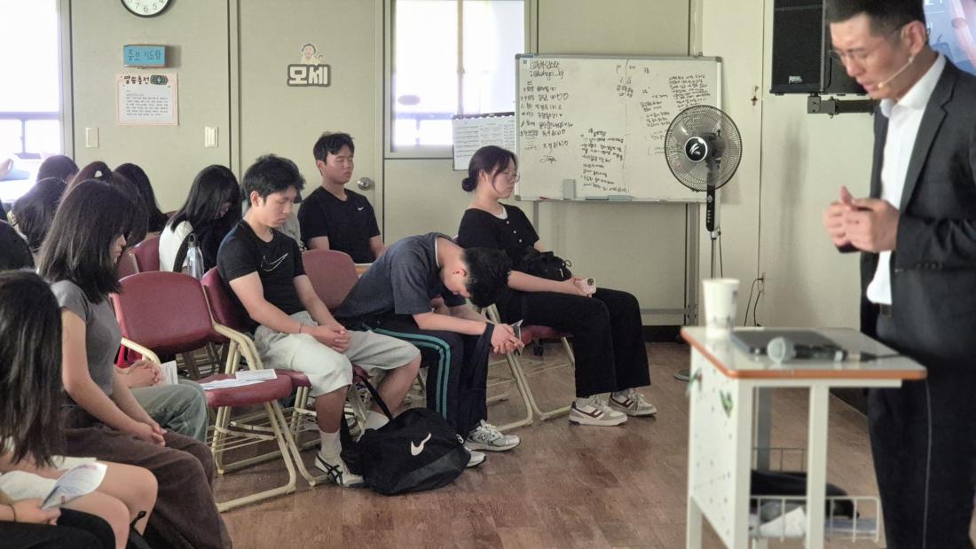 20250608_115500.jpg : 6월 8일 고등부 예배 사진입니다~