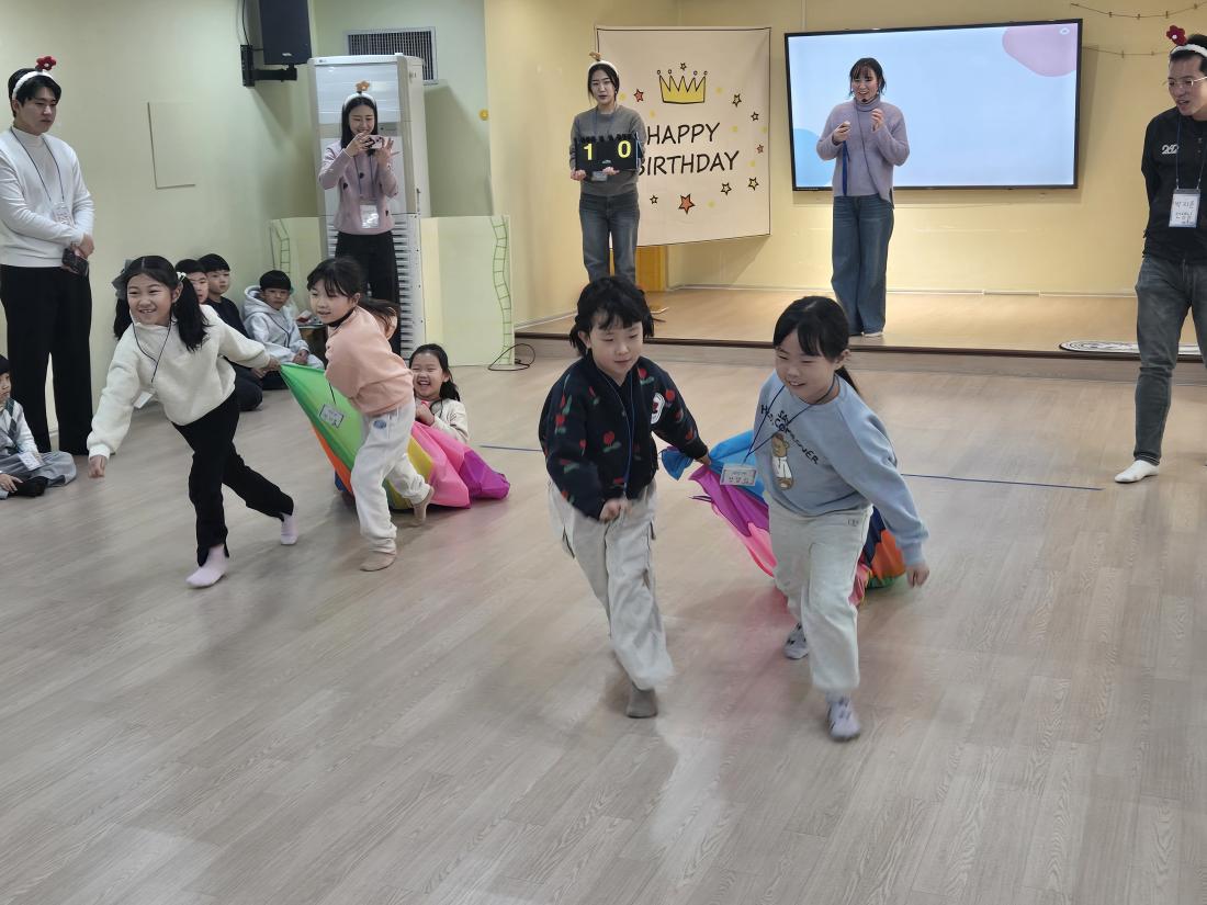 KakaoTalk_20260116_143406611_11.jpg : 둘째주 유년부 예배입니다