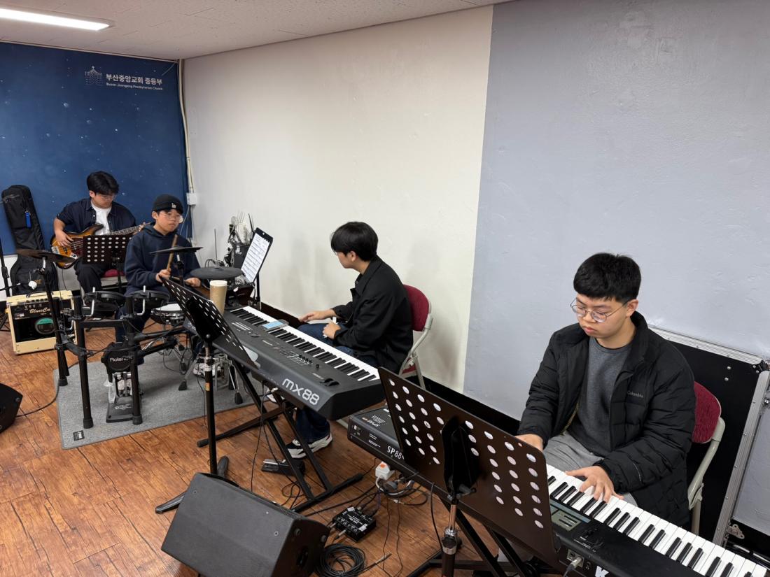 KakaoTalk_20250420_211741887.jpg