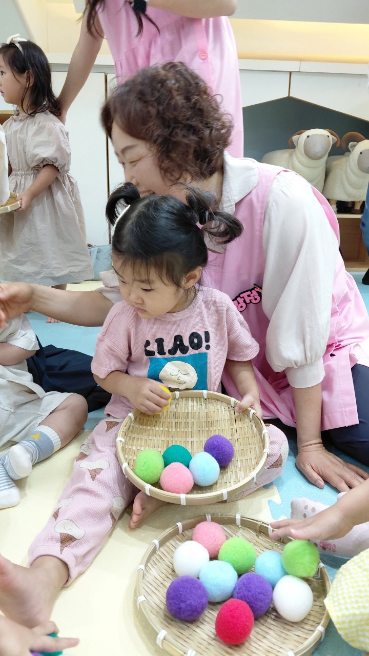 2025년 부산중앙교회 영아부_사진_20250914_87.jpg : 9월 14일 주일 영아부 예배
