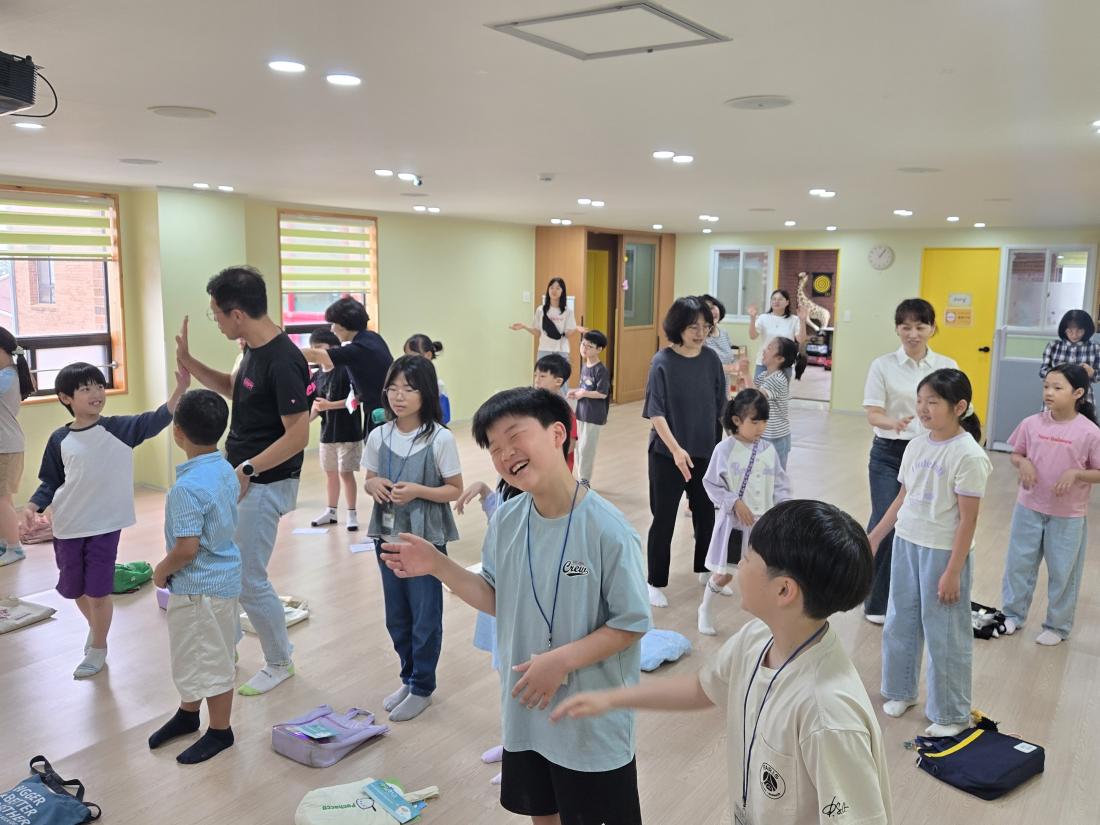 KakaoTalk_20250618_194608006_27.jpg : 유년부 셋째주 예배입니다^^