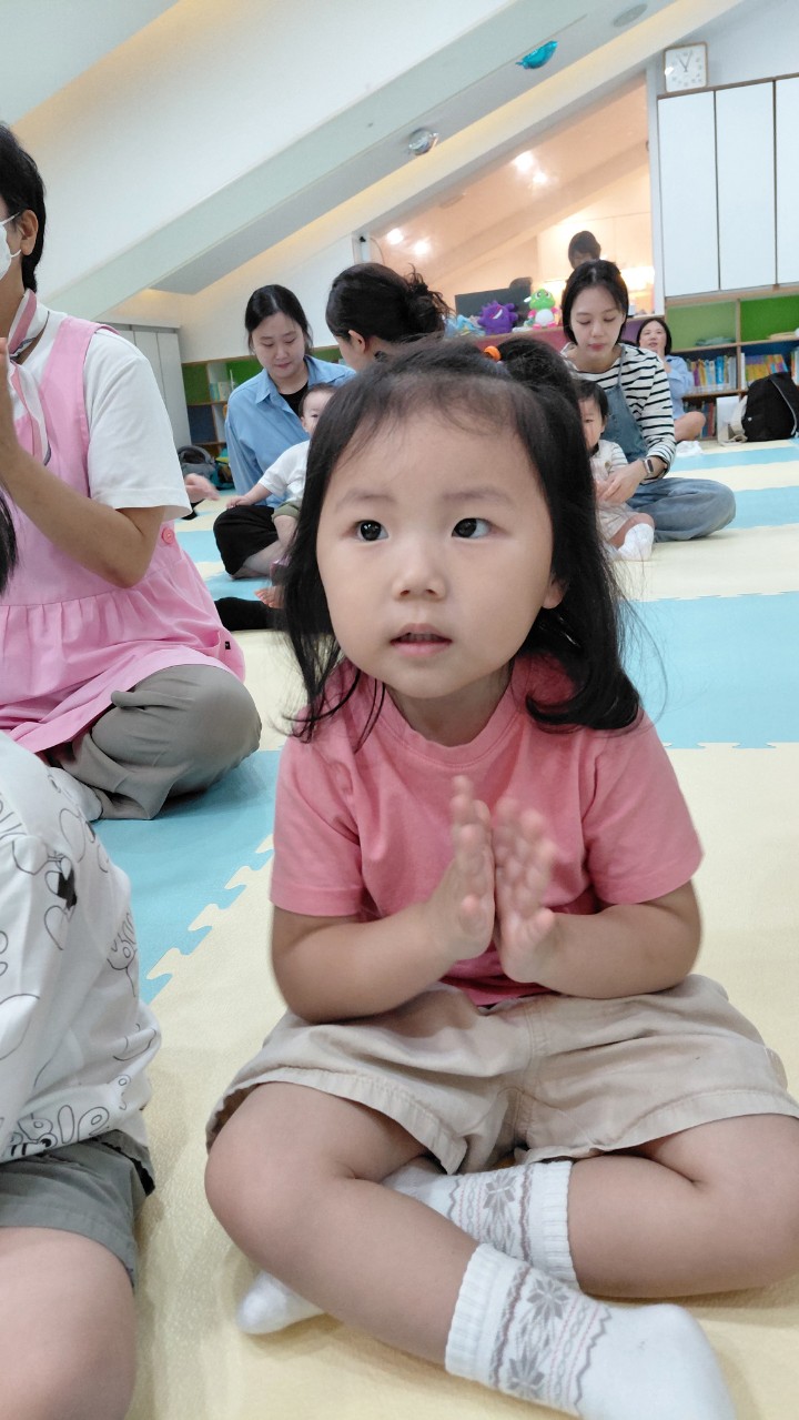 2025년 부산중앙교회 영아부_사진_20251015_4.jpg : 9월28일 주일 영아부 예배