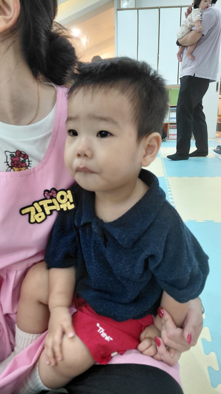 2025년 부산중앙교회 영아부_사진_20251015_17.jpg : 9월28일 주일 영아부 예배