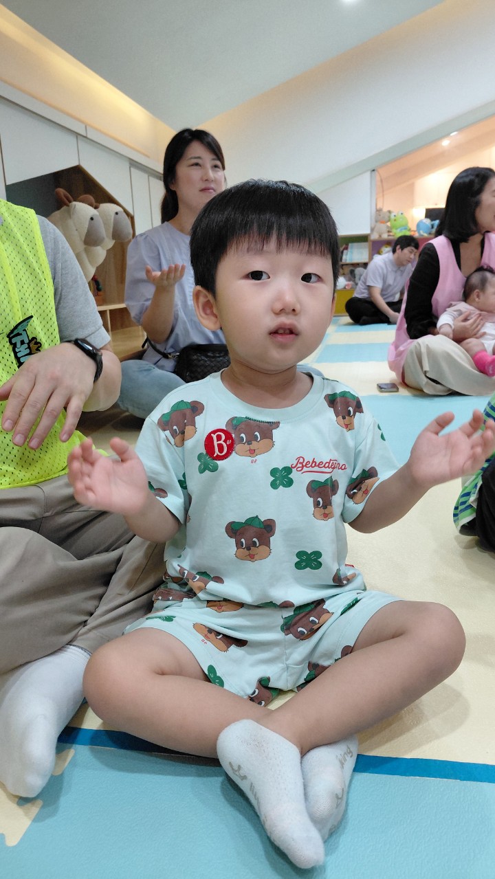 2025년 부산중앙교회 영아부_사진_20251015_13.jpg : 9월28일 주일 영아부 예배