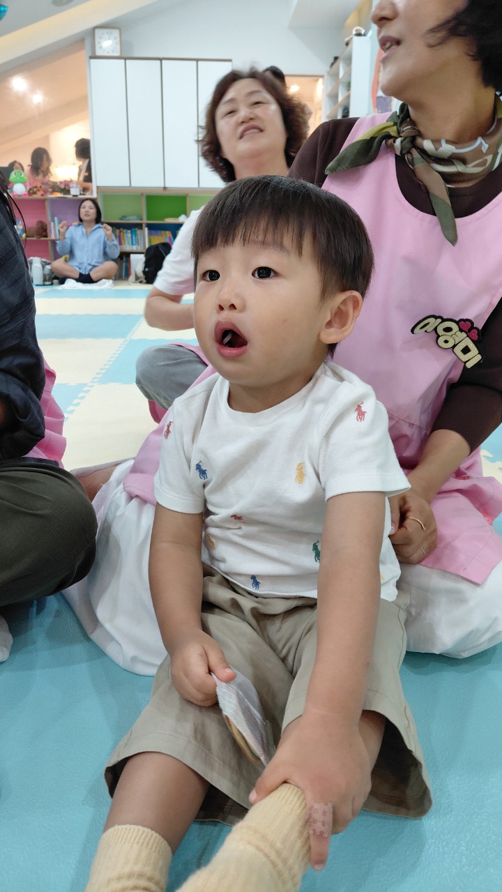 2025년 부산중앙교회 영아부_사진_20251015_3.jpg : 9월28일 주일 영아부 예배
