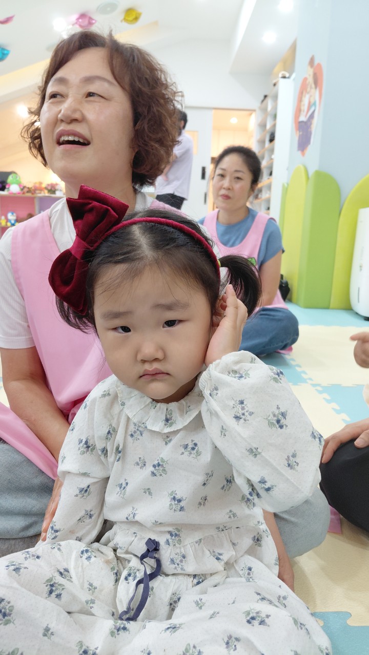 2025년 부산중앙교회 영아부_사진_20251015_21.jpg : 9월28일 주일 영아부 예배